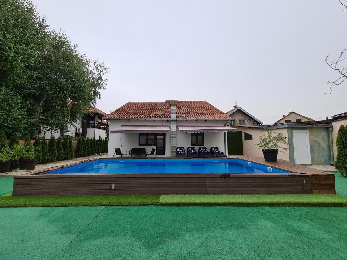 Excellent Time Belgrado Exterior foto